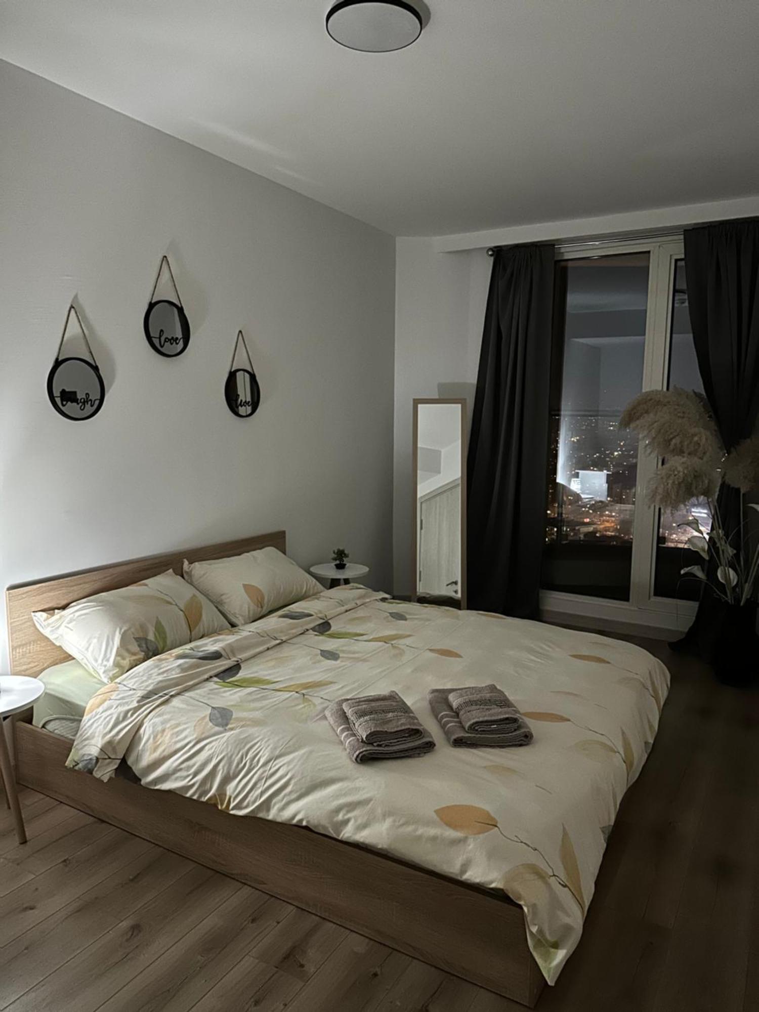 Cevahir Sky City Apartment With Spa, Pool & Fitness Included Skopje Bagian luar foto